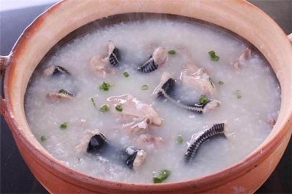 三毛砂锅粥