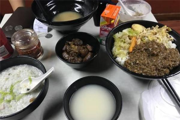 顶特勒粥面馆