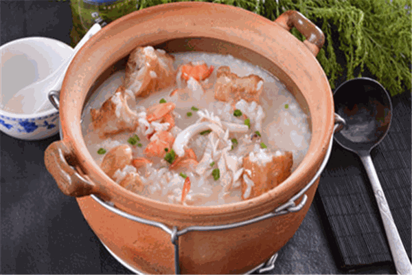 阿蔡砂锅粥