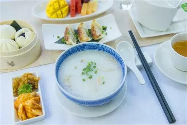 品记粥铺