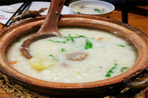 粤味鲜潮汕砂锅粥