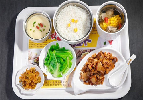 冇小厨煲仔饭