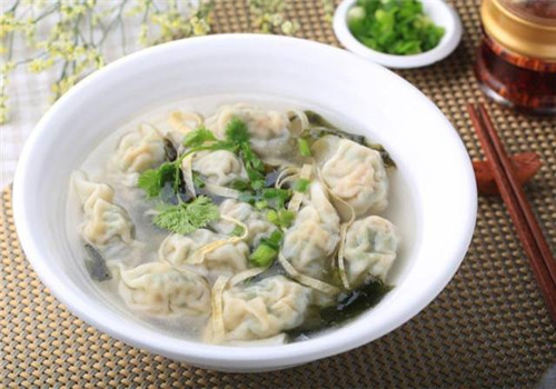 春宝馄饨