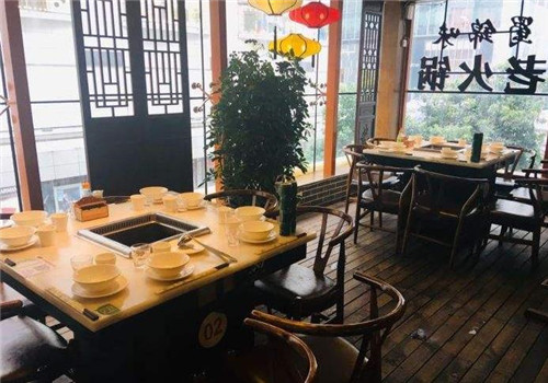 蜀锦味老火锅