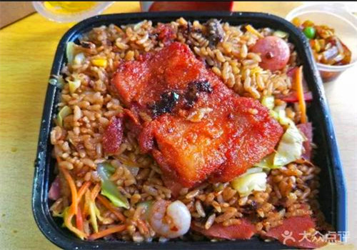 港小妹港式铁板炒饭