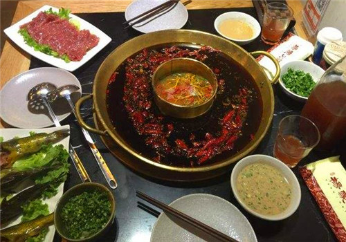 杨火老灶火锅