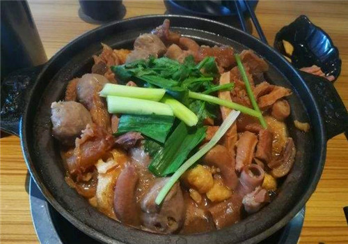 牛小灶牛腩牛杂煲