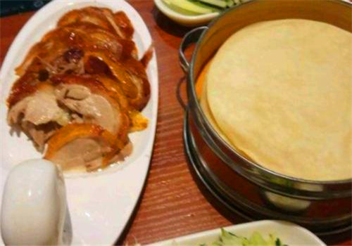 龙聚德烤鸭火锅