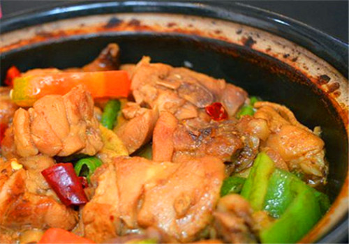 泉昕黄焖鸡米饭