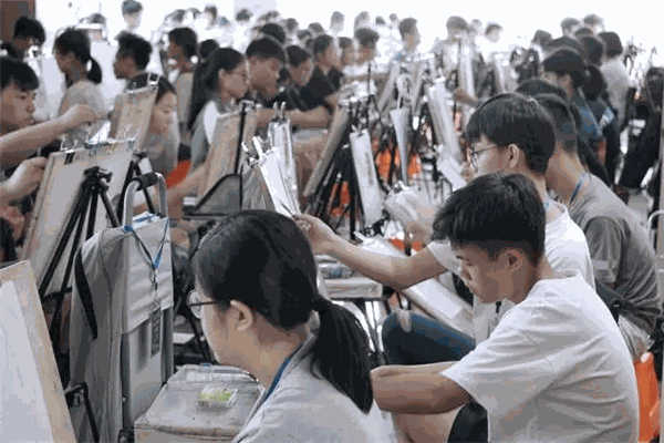 禾一美术学校