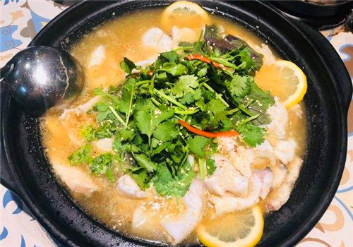 一品柠檬鱼火锅