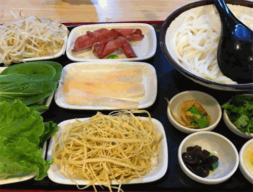 仲式过桥米线