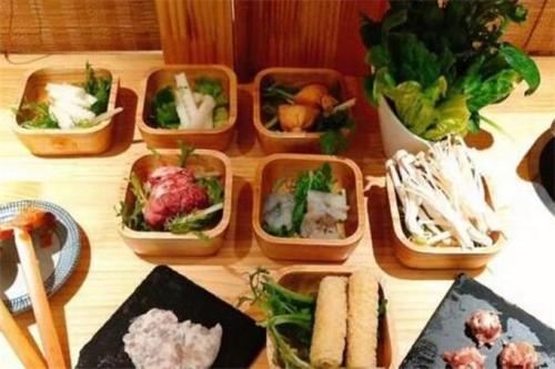 界线锅物料理