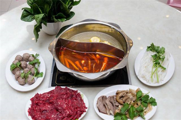 波记良牛牛肉火锅