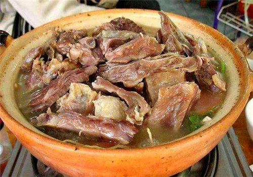 腊排骨火锅