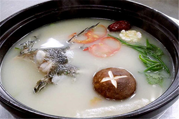 阿麗斑鱼火锅
