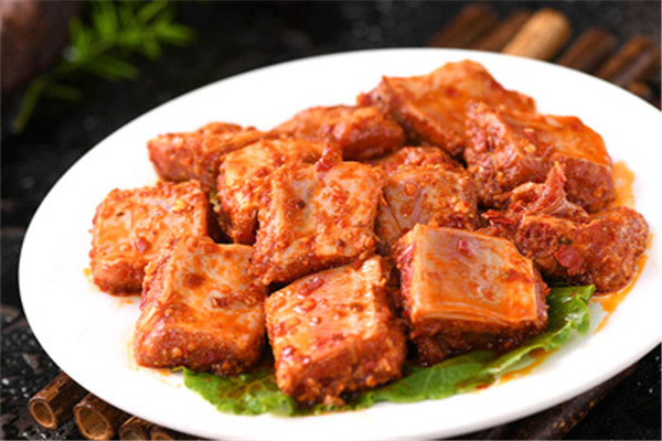 龙渊二荆条老火锅