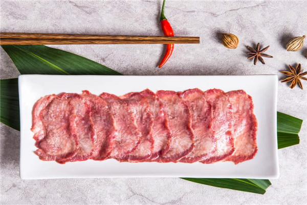 耍牛满鲜牛肉火锅