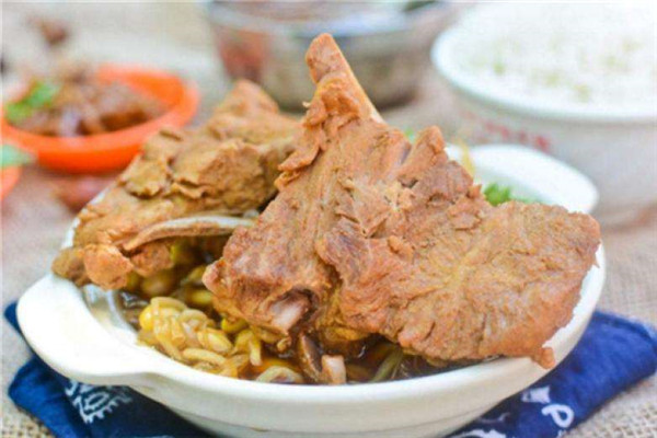 新懒汉排骨米饭