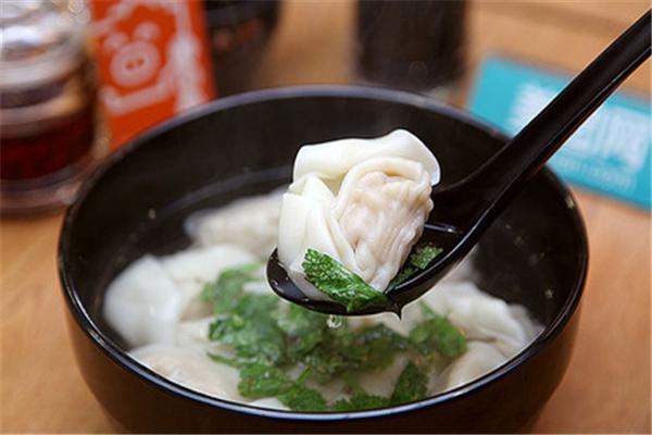 满宝馄饨