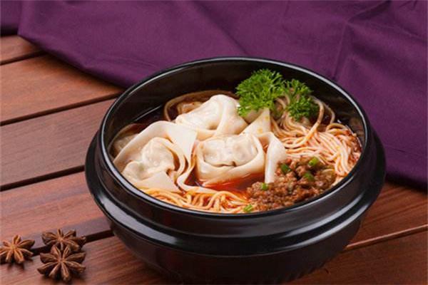 满宝馄饨