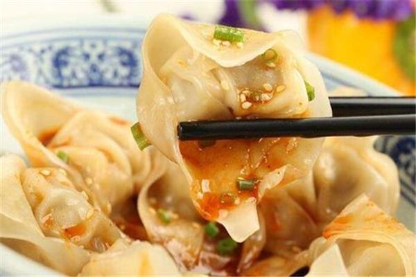 煮元张脆皮馄饨