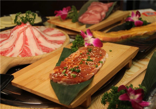 三国惹火烤肉