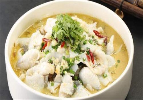 饱食捷酸菜鱼