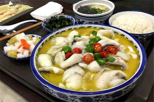 七婆酸菜鱼