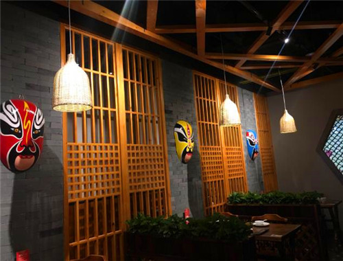 黄大酸菜鱼主题餐厅