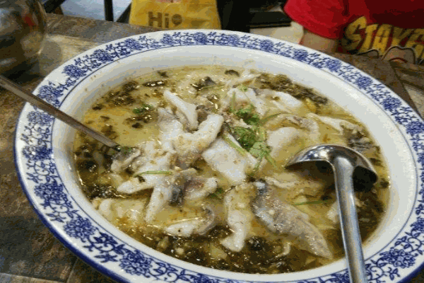 渔小子无骨酸菜鱼加盟