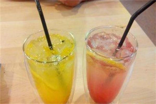 帅果奶茶