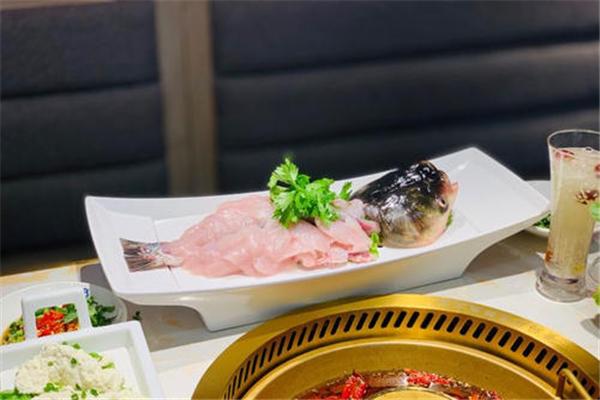一头鱼酸菜鱼