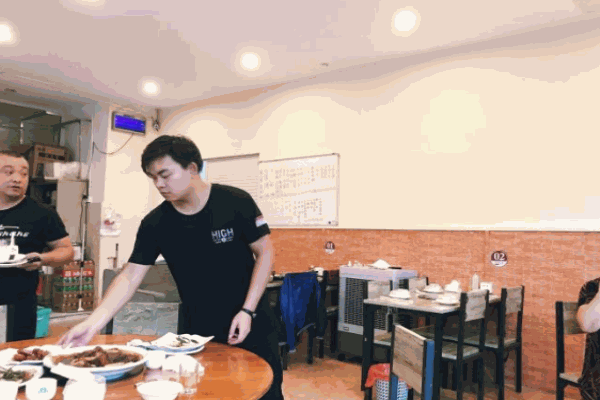 宋记酸菜鱼加盟