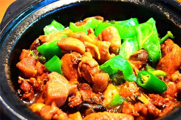 张纪黄焖鸡米饭