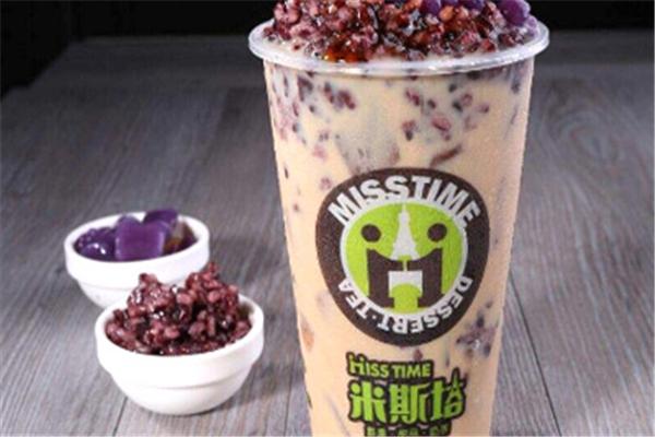 米斯塔手造鲜果茶饮