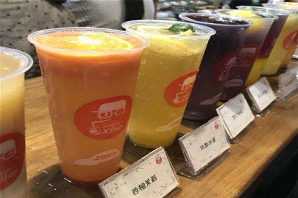 台北吸客奶茶