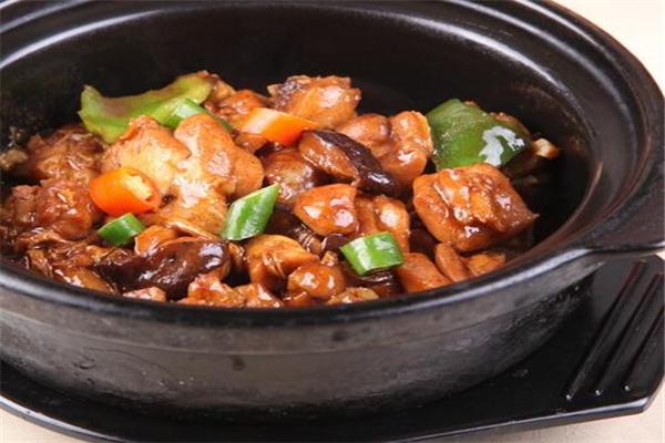 王涛黄焖鸡过桥米线
