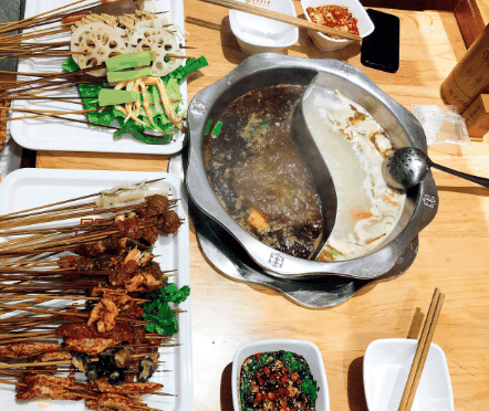 袁记串串香火锅加盟