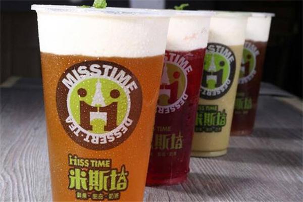 米斯塔手造鲜果茶饮
