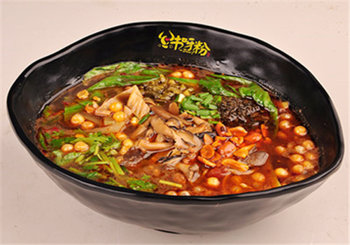 牛呀粉煸香烧锅粉