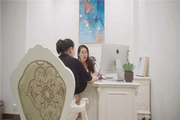 碧无痕妊娠修复