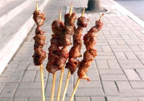 白老太油炸羊肉串