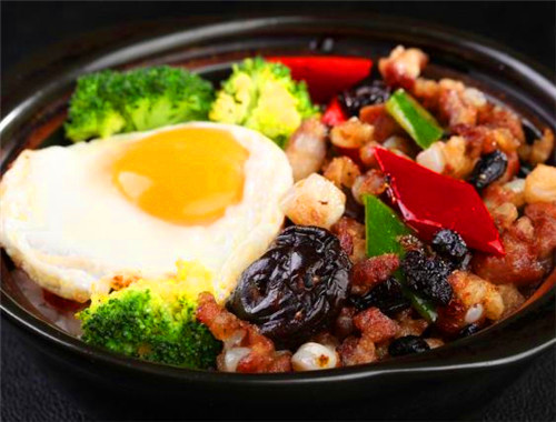 冒菜煲仔饭