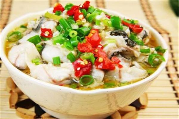 外号小锅酸菜鱼