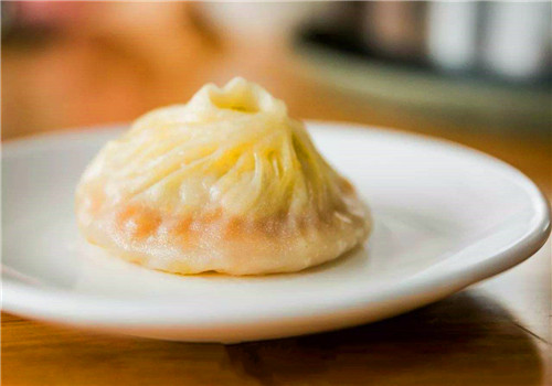 鱼翅蟹黄汤包
