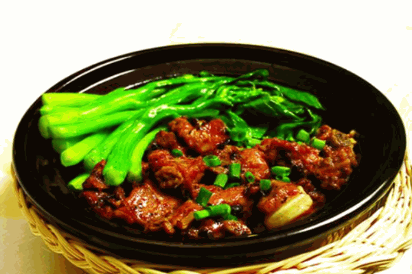 滋味上煲仔饭加盟