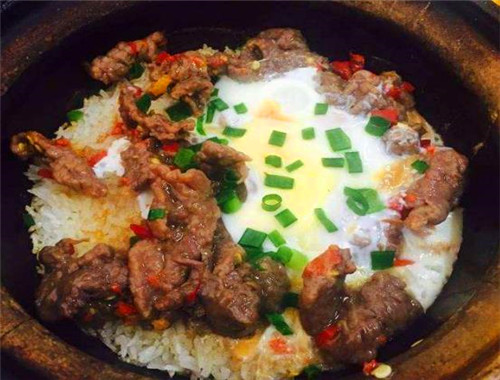 回香居煲仔饭