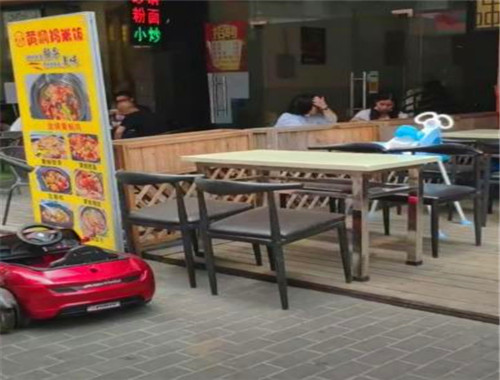 老刘家黄焖鸡米饭