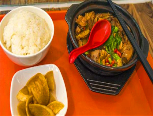 72番黄焖鸡米饭